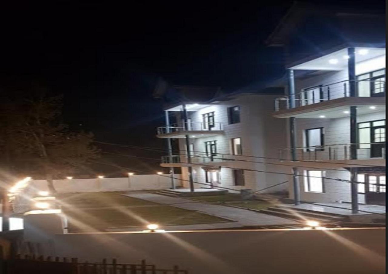 Hotel Kargil Heights 外观 照片