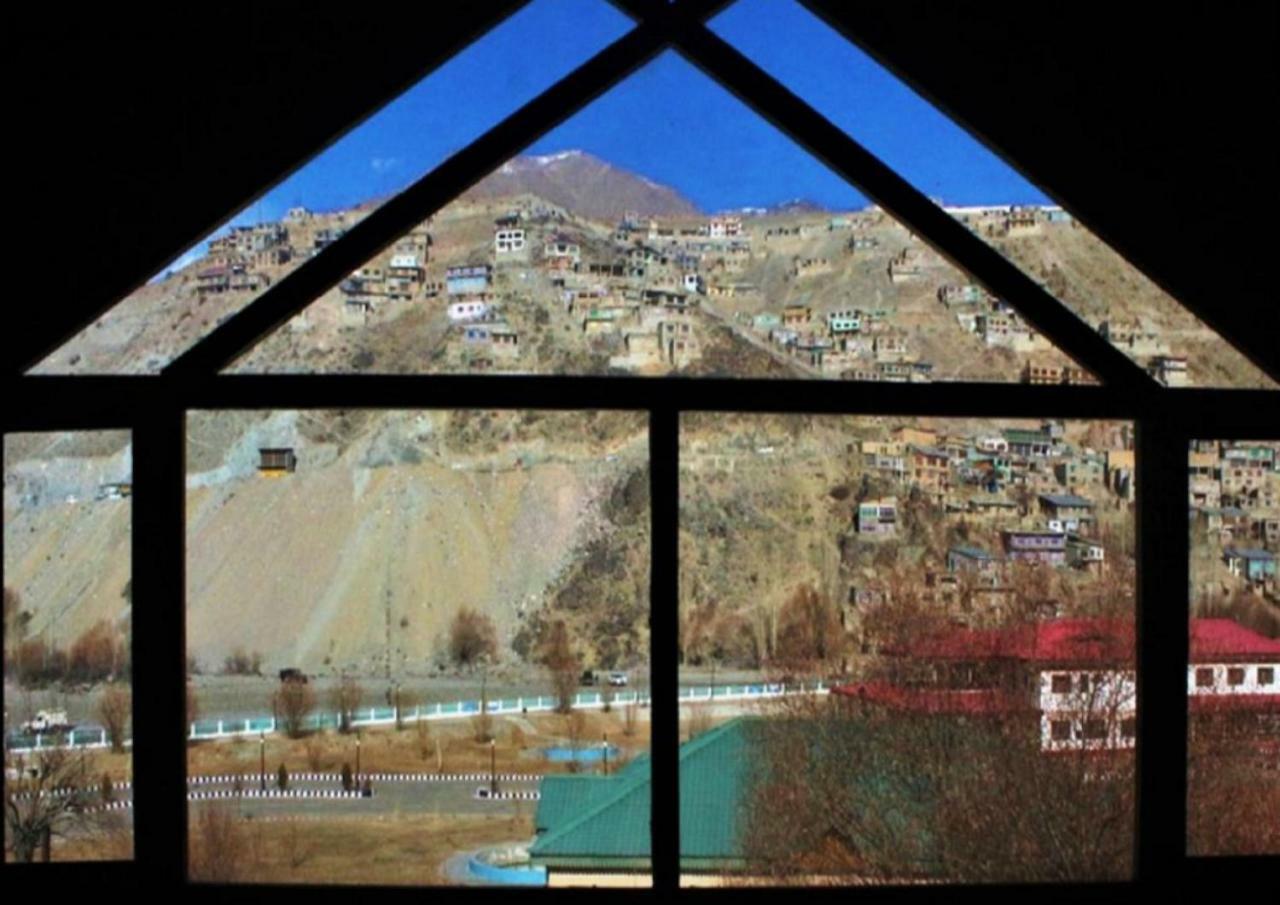 Hotel Kargil Heights 外观 照片