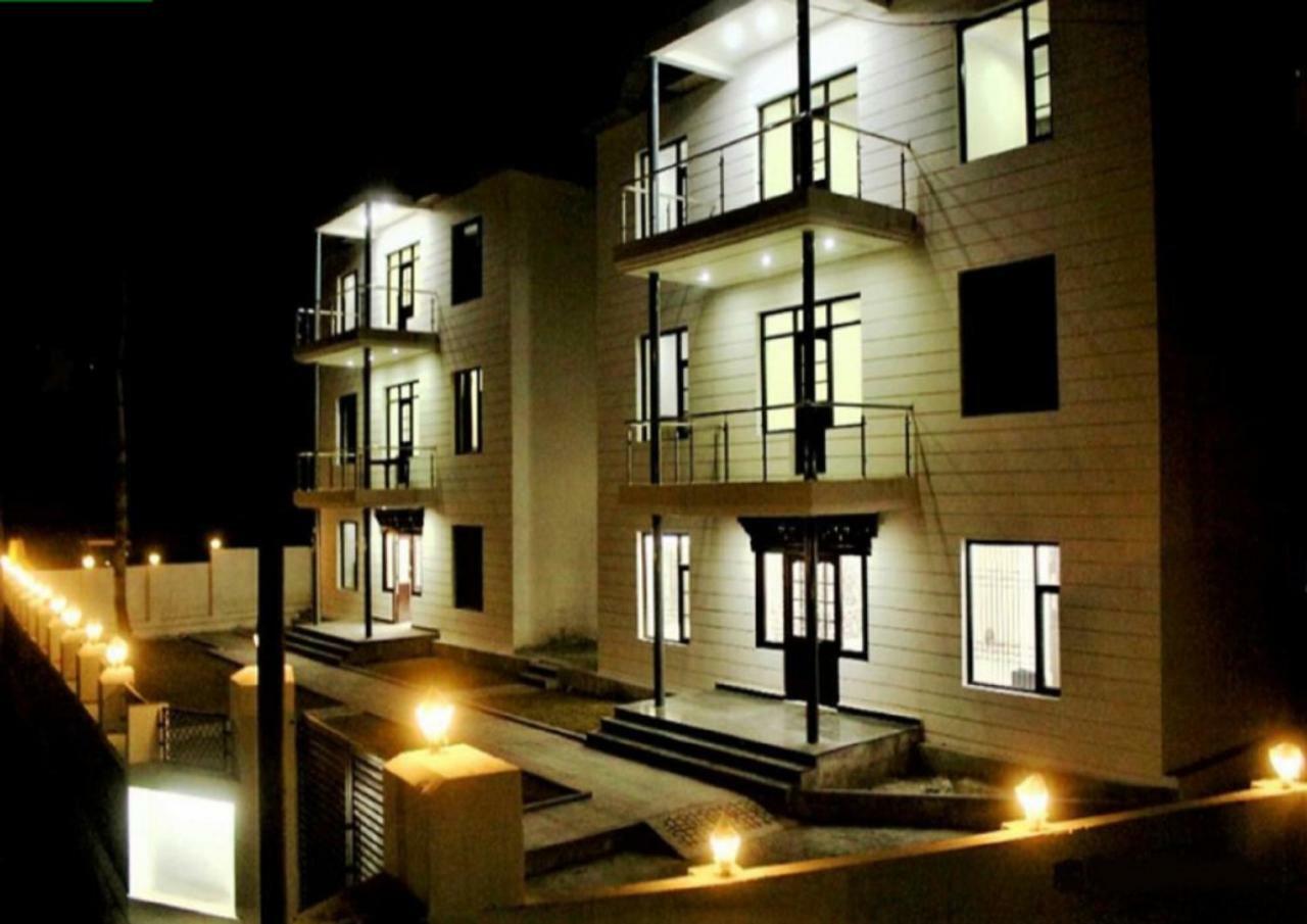 Hotel Kargil Heights 外观 照片