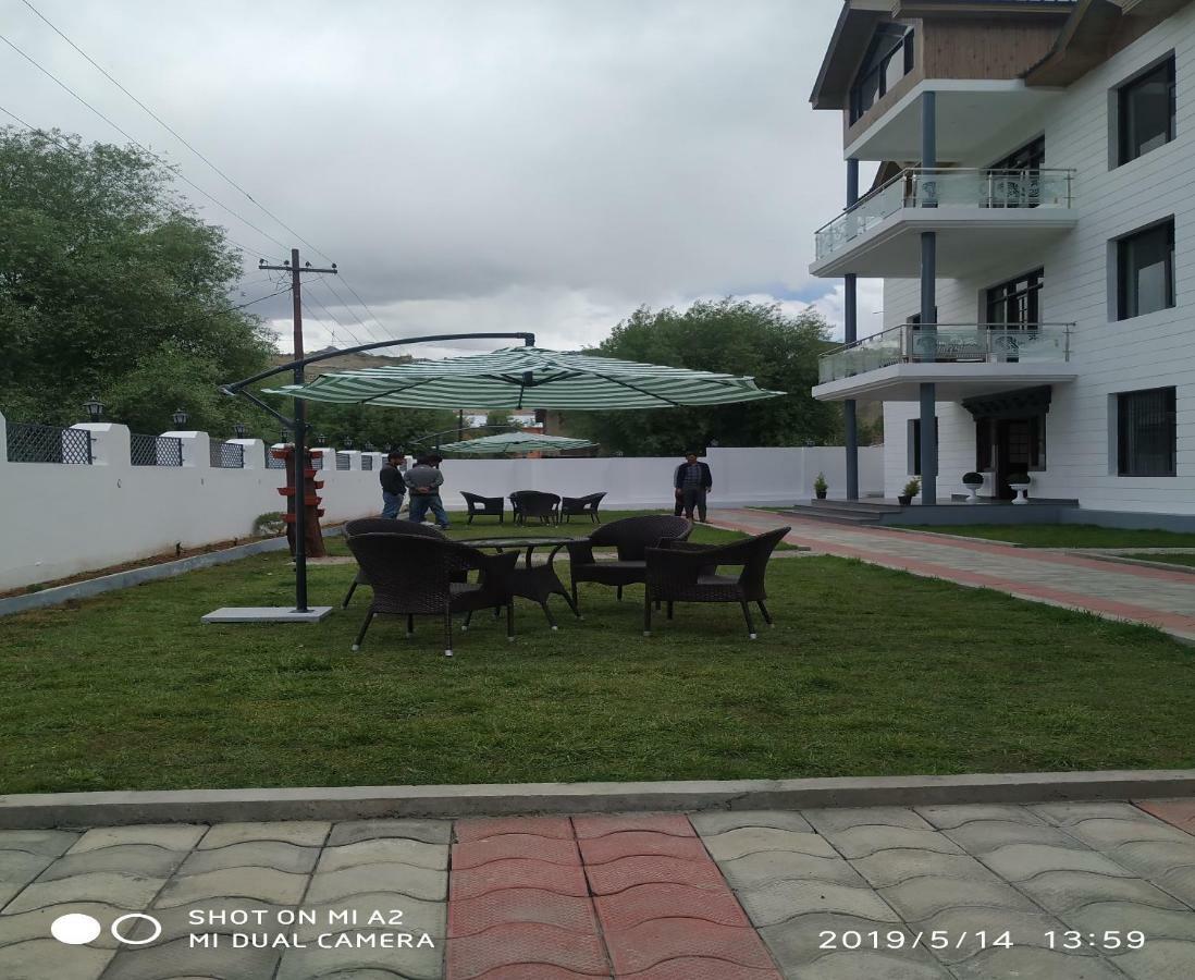 Hotel Kargil Heights 外观 照片